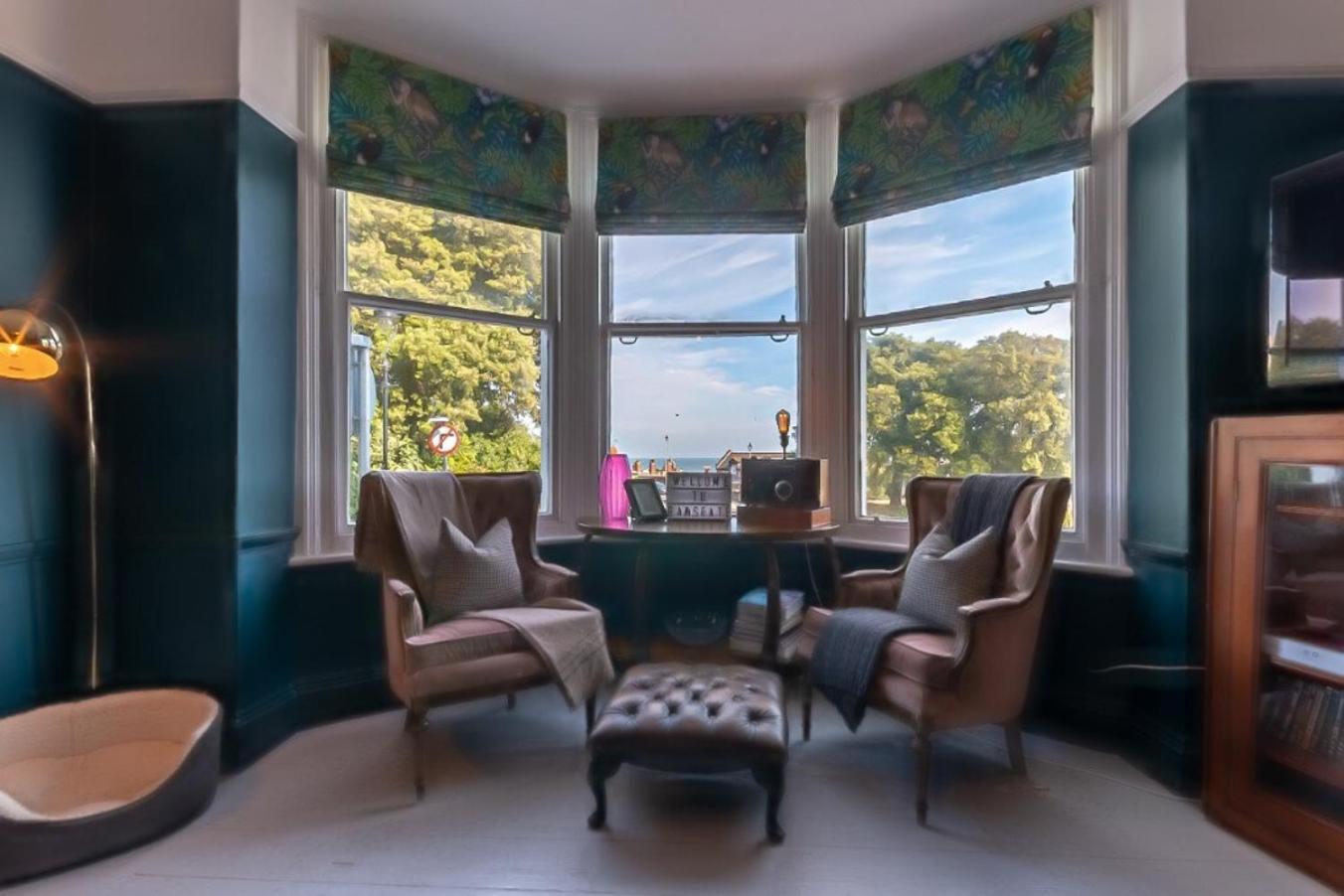 Victorian Apartment With Sea Views By Adliv Host 램즈게이트 외부 사진